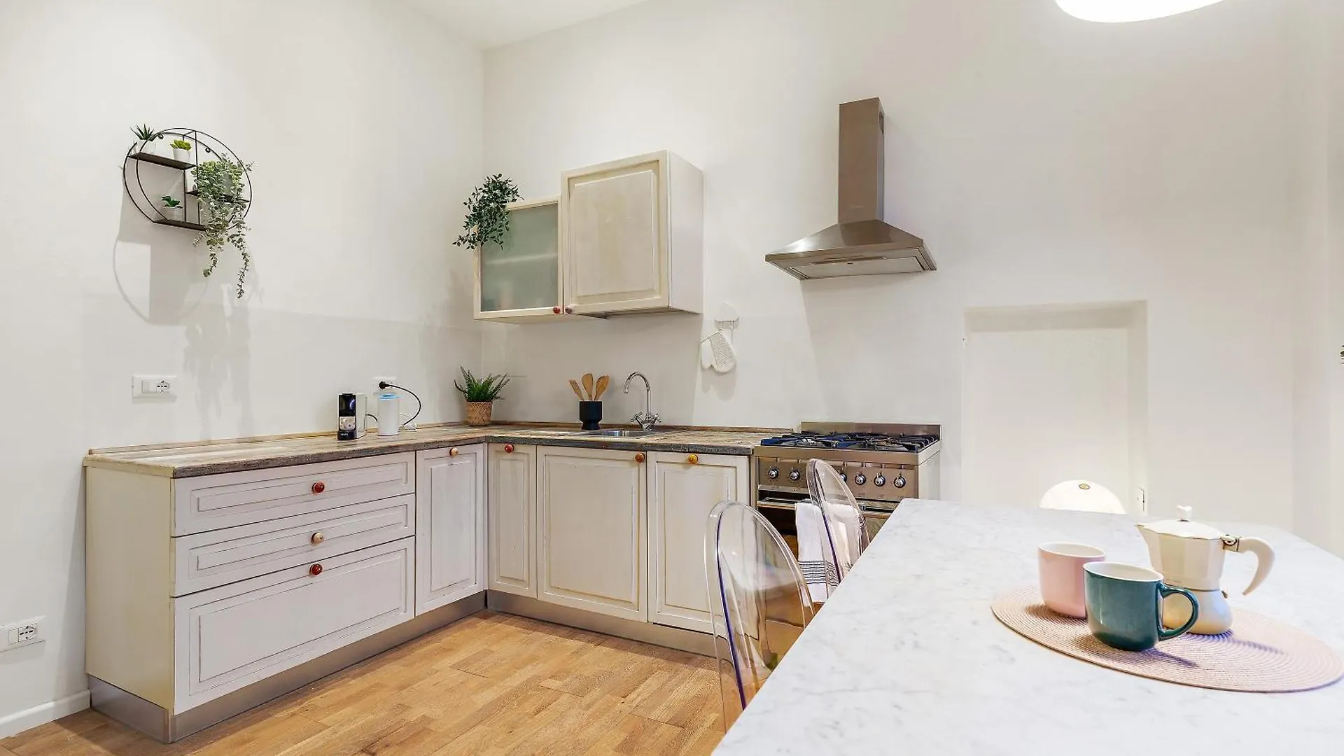 Milan'S Navigli Nest Apartment
