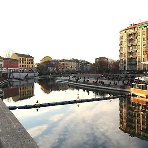 Via Casale - Sweet Milan